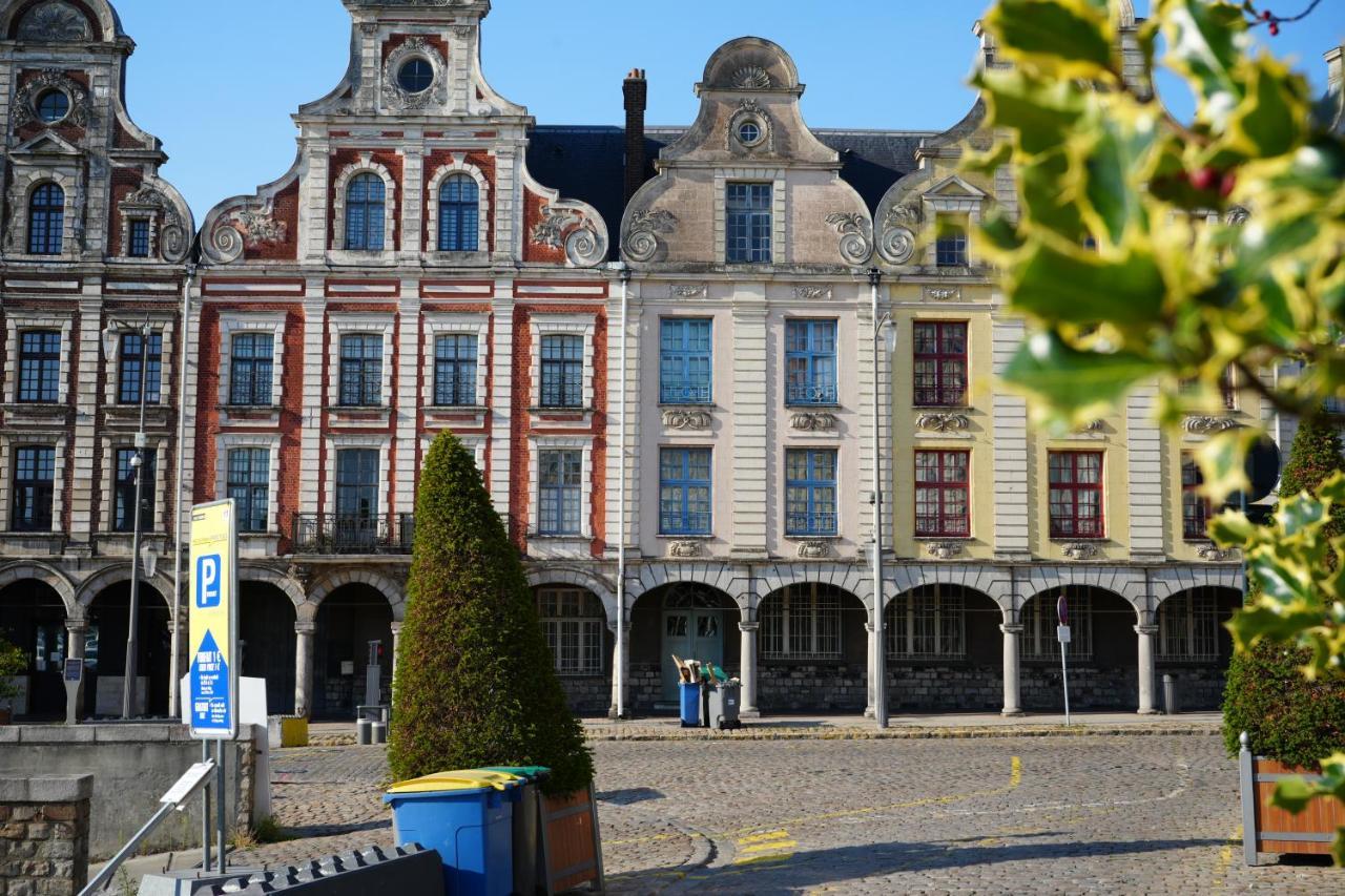 Le Bleu Arrageois Apartamento Arras Exterior foto